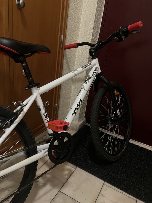 Bicicleta  crianca praticamente nova TWI Rockrider 300