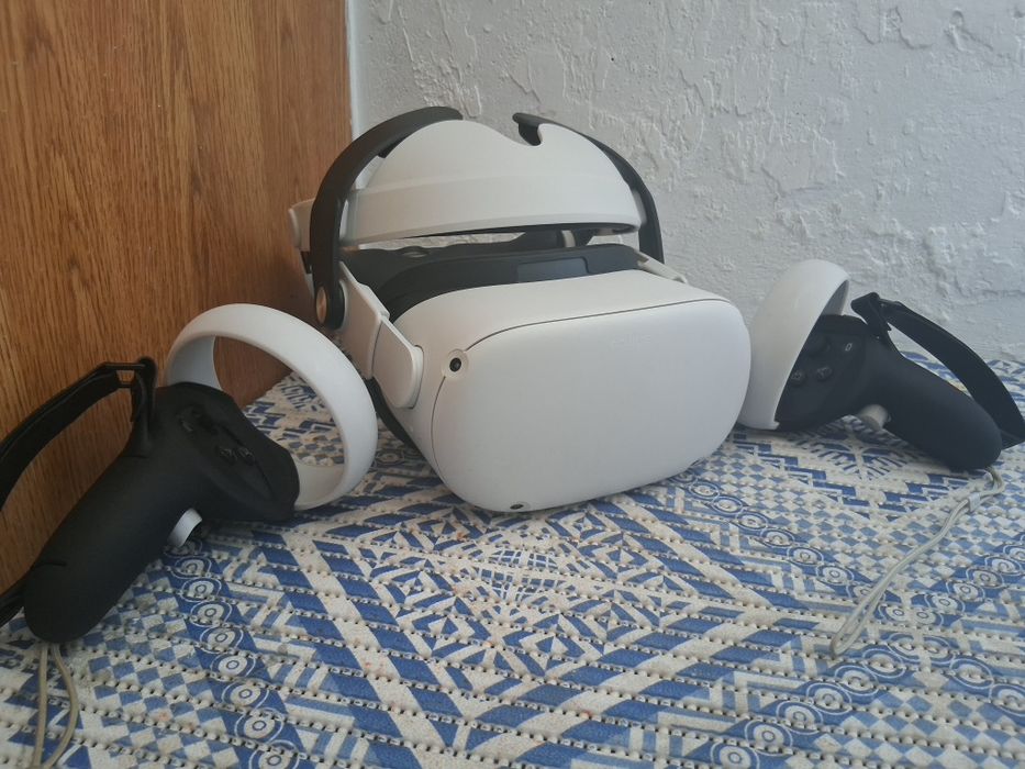 oculus quest 2  на 256 гб з чехлом
