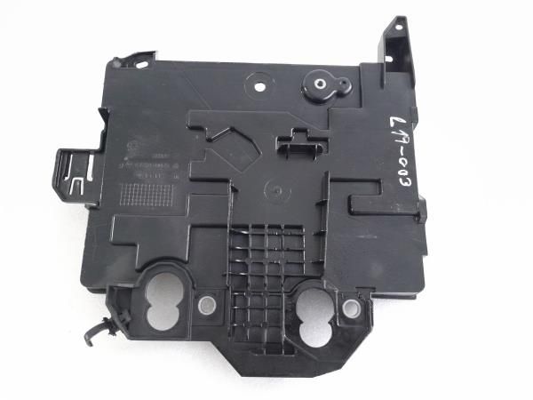 Base / caixa da bateria RENAULT Clio III (BR0/1, CR0/1)
