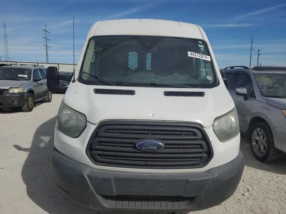 Бампер Ford Transit розборка шрот