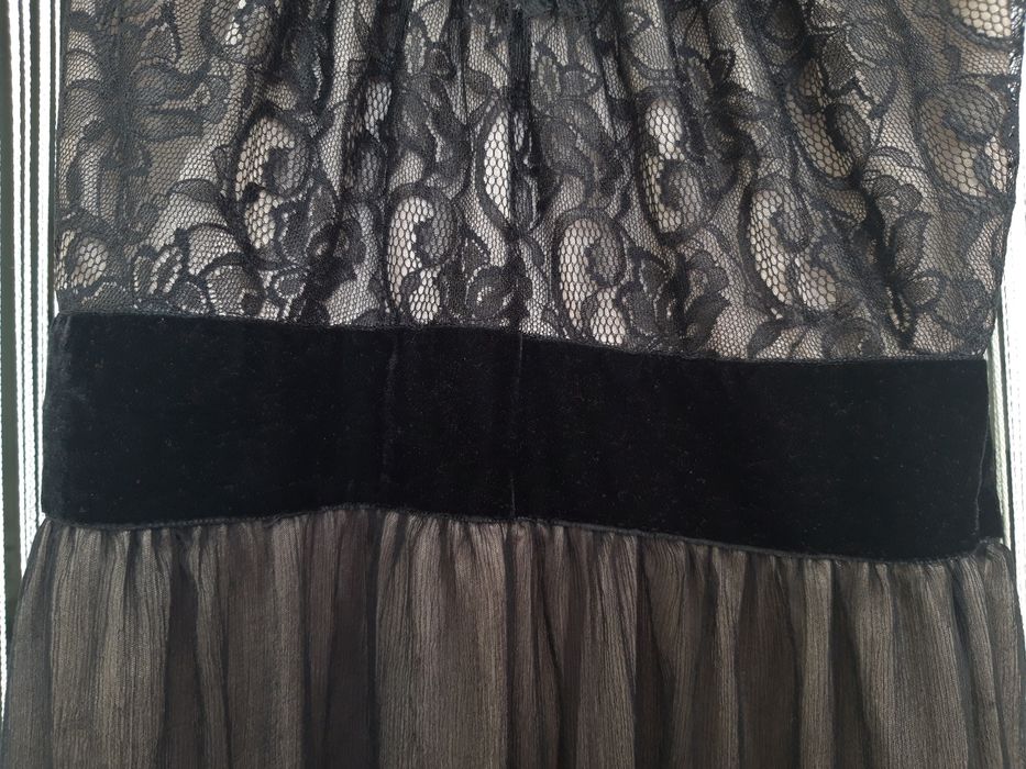 Lindíssimo vestido preto da H&M rendado (XS)
