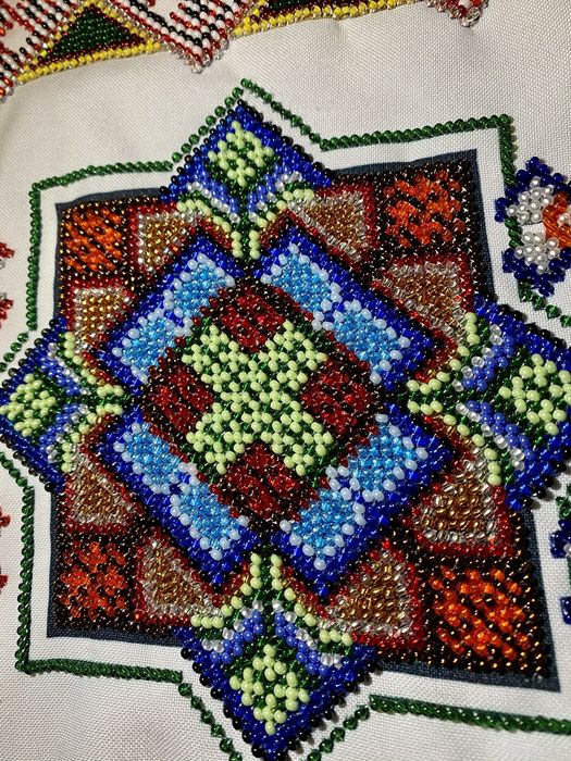 Весільний рушник вишитий бісером