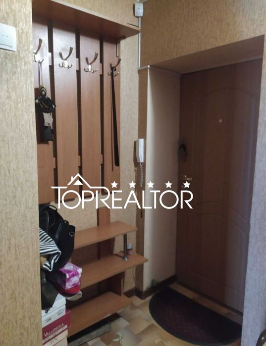 СТАЛИНКА З ЛІФТОМ! Ж/Б! Пушкінська!. Продам 2к 45 м2