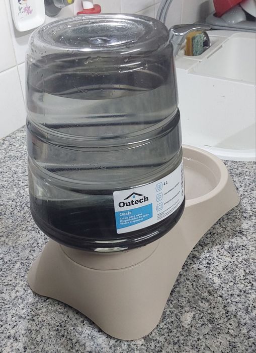 BEBEDOURO AUTOMÁTICO,NOVO. Casa,Cães,Gatos,Aves,animais Capoeira,etc.