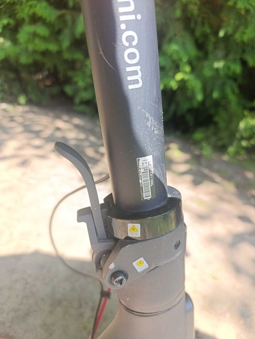 Продам Електросамокат Xiaomi Mi 2 Pro