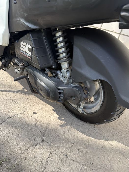 Продам скутер Yamaha Gear 4t