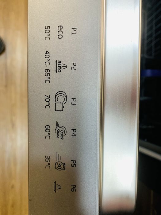 Maquina Lavar Loiça BEKO DFN16420X