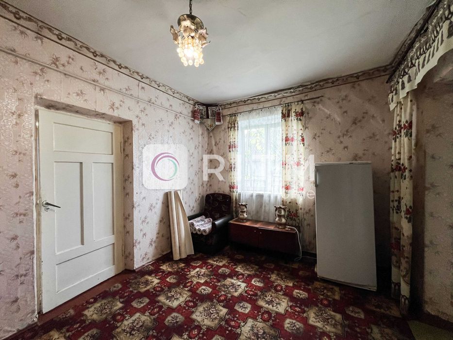 Продається частина будинку у Луцьку