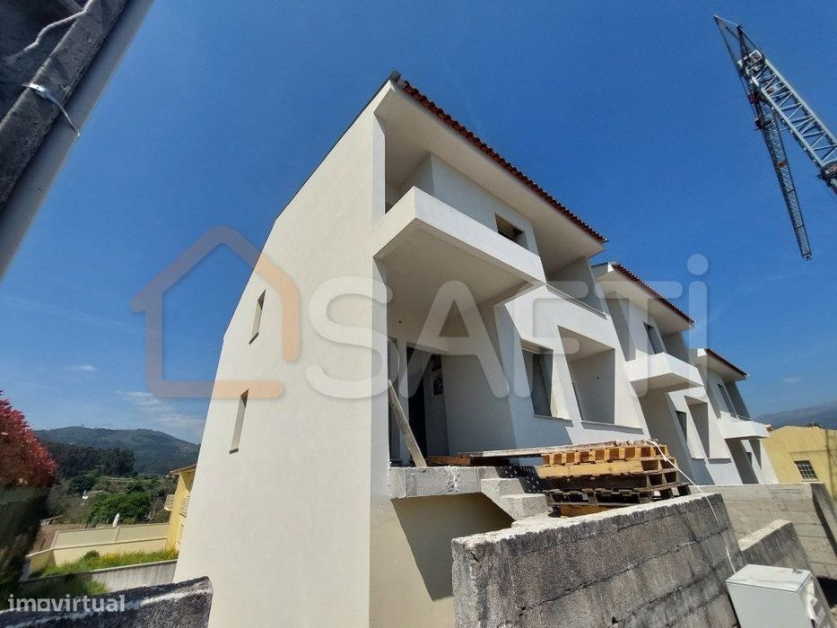 Moradia em fase final de construção