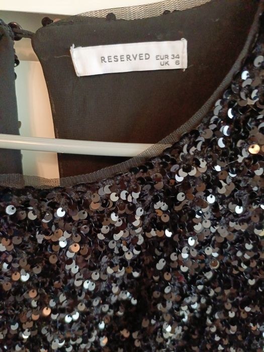 Cekinowa sukienka mini