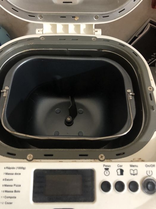 Maquina cozer pao