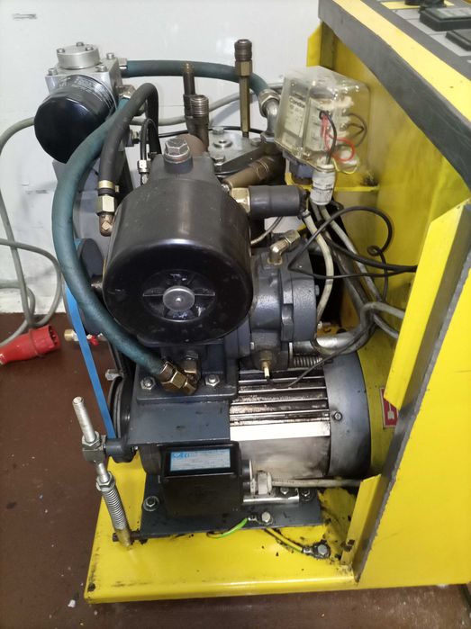 Kaeser SX 6/4 kw / 750 l. na minutę