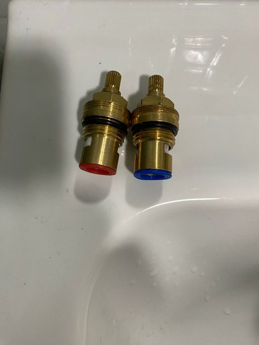 Castelos cerâmicos quente/frio 1/4 volta IKEA kattskar