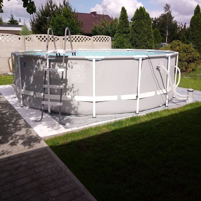 Sprzedam duży  basen