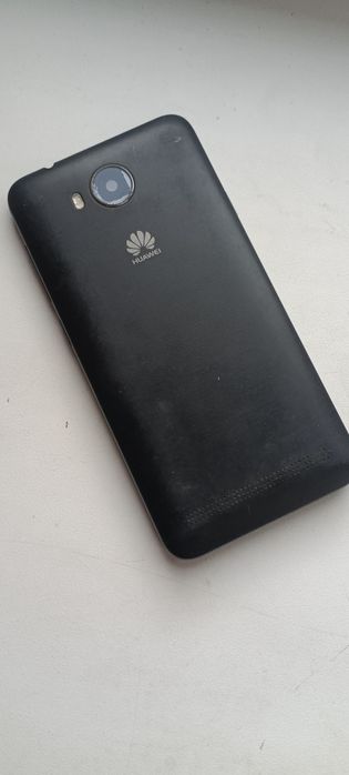 Смартфон huawei.