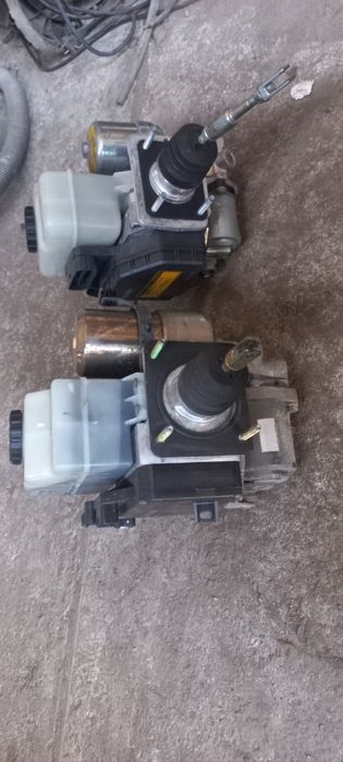 Блок ABS toyota land cruiser 100 120 prado