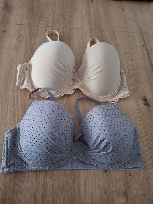 Zestaw 2 staników rozmiar 44/105