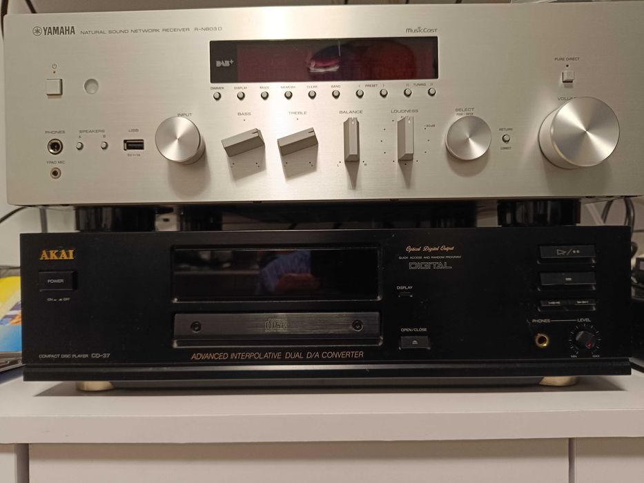 wzmacniacz wieżę akai:  am-37 , cd-37 , at-56