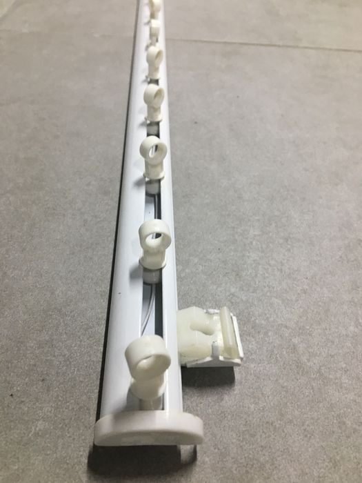 Varão para cortinado com 2,35m