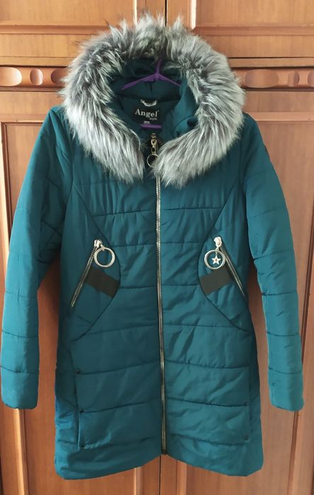 Куртка женская 46 размера