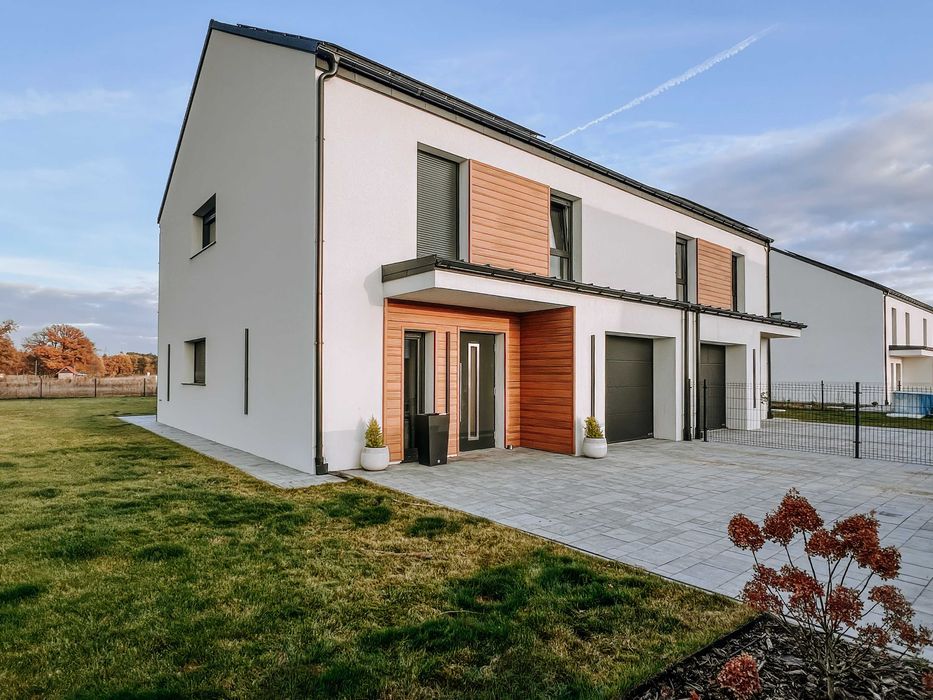 NAJWYŻSZY STANDARD, gm. KŁODAWA, Santocko ul. Topolowa