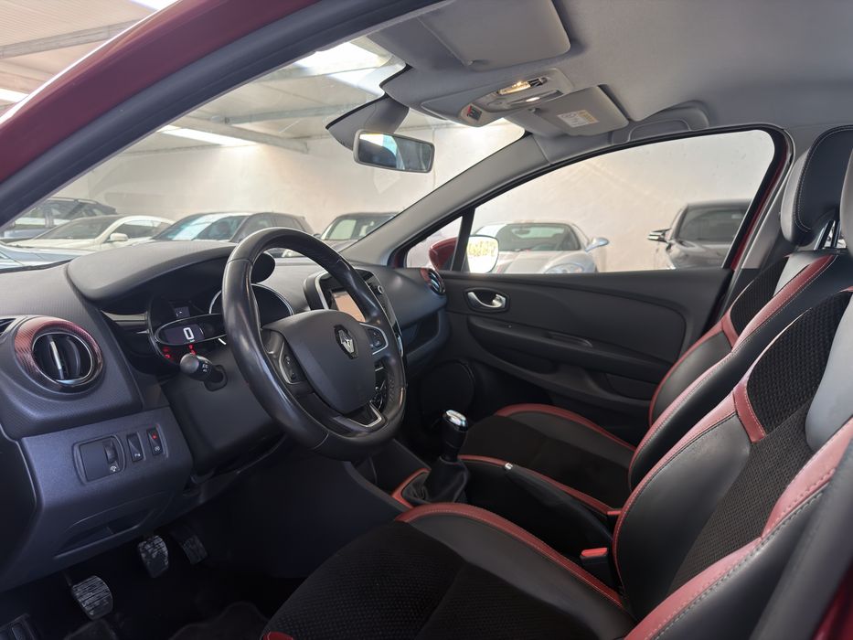 Renault Clio 0.9 TCe 90cv Intens - Desde 129€ Mês — photo 5