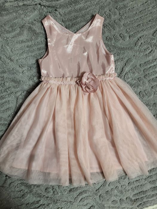 Платье розовое 104р