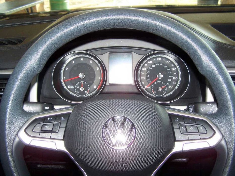 Volkswagen Atlas      2021