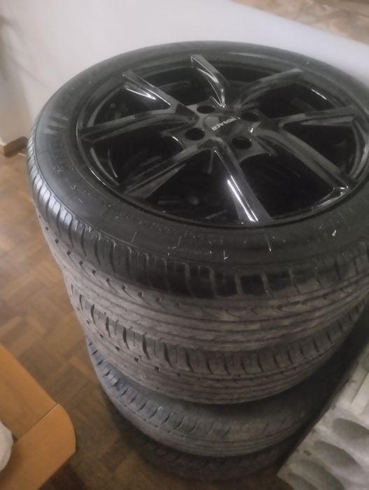 jantes 16 monaco com pneus nakan em bom estado