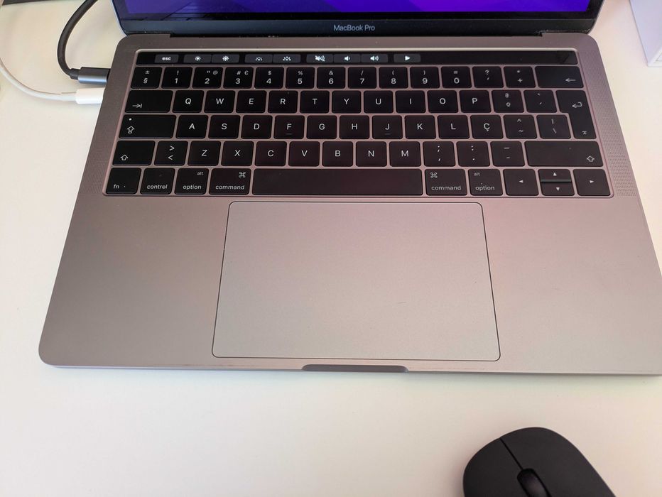 MacBook Pro (13 polegadas, 2016, quatro portas Thunderbolt 3)