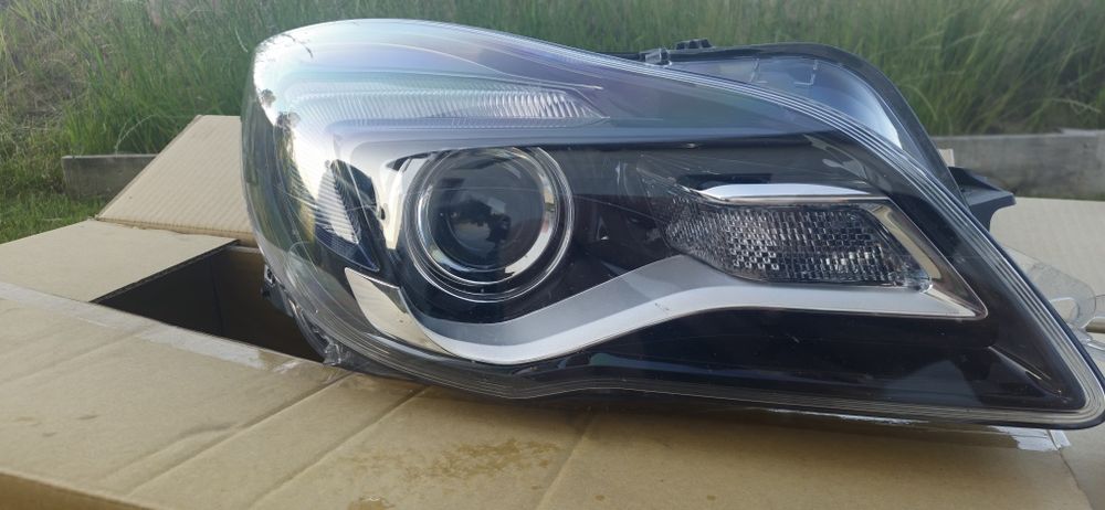 Opel Insignia A Komplet Lamp  Przod lampaHella Oryginał LED DRL 39031201 lh 1el 011 165-01