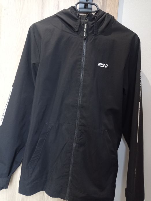 Kurtka wiatrówka Reserved r.164