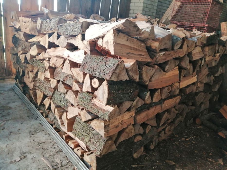 Drzewo opałowe, kominek, suche, porąbane