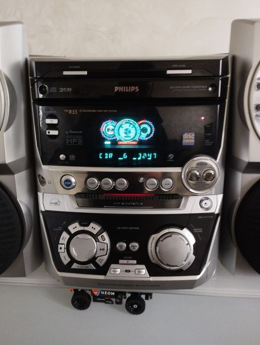Музичний центр Philips FW-R55/22