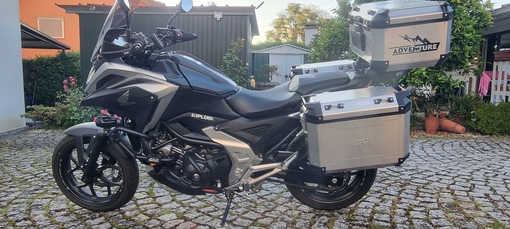 Honda NC750X | 10/2021 | 9.500 km | Extras completos | Estado irrepreensível