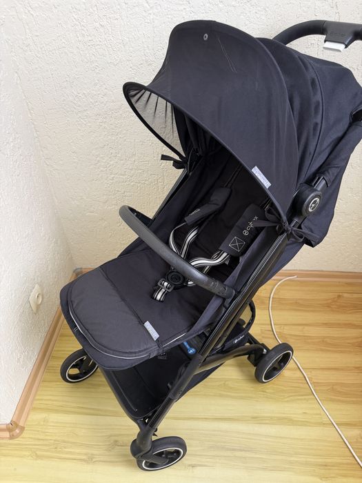 Коляска Cybex beezy