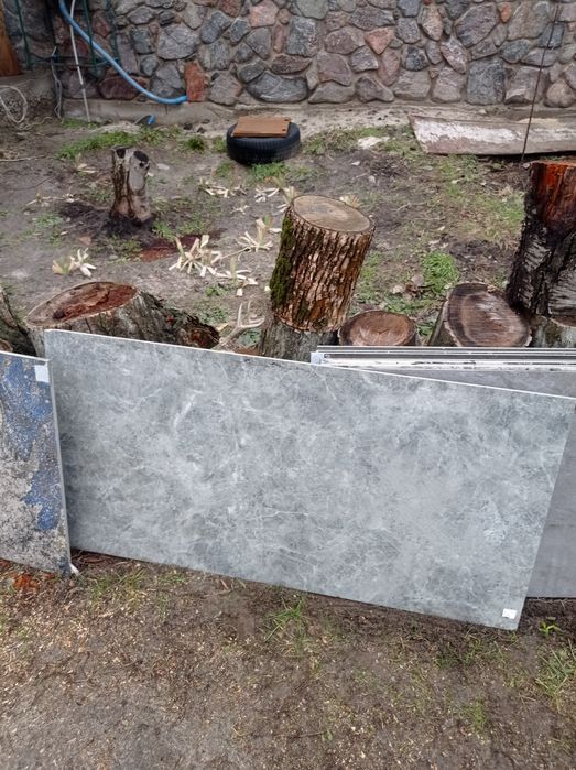 Продам плитку керамогранит