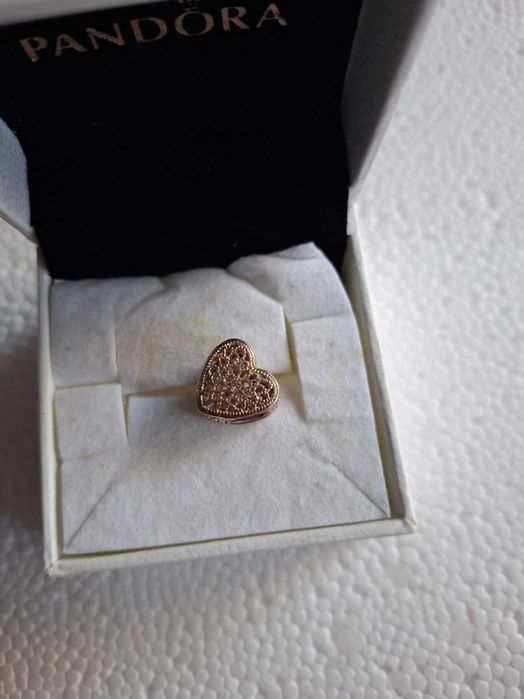 Charms do bransoletki Pandora