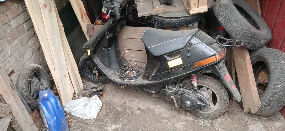 Продам мопед Сузукі