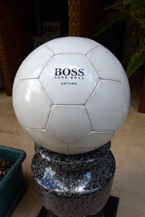 Bola Futebol Hugo Boss
