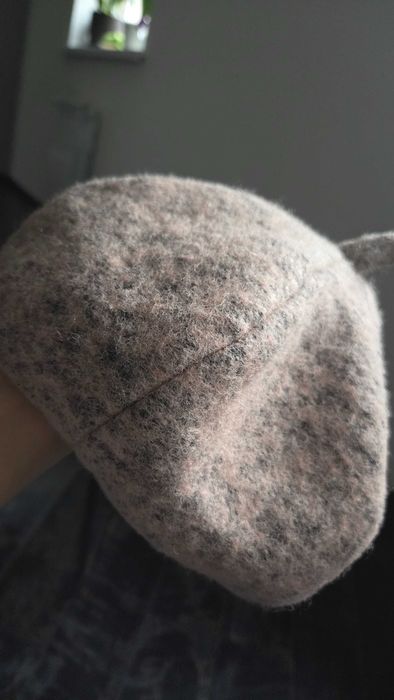 Берет жіночий vovk
