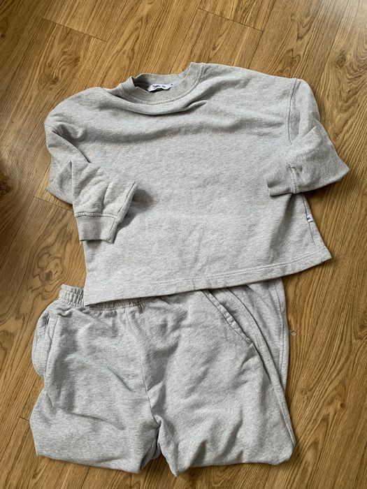 Спортивний костюм staff