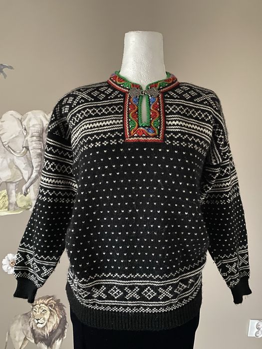 Wełniany tradycyjny norweski sweter folk góralski nordycki z wełny 100