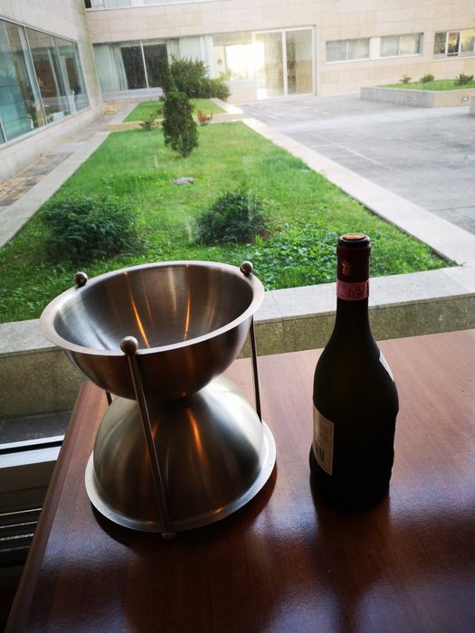 Cuspideira Oeno Sablier 2Lt e 4Lt. Provas de Vinho