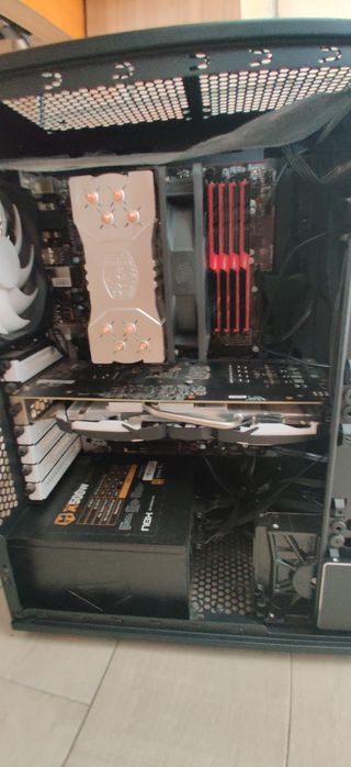 Vendo PC- i7 6700K + MSI GeForce® GTX 1060 3GB + Monitor LG 34UC98