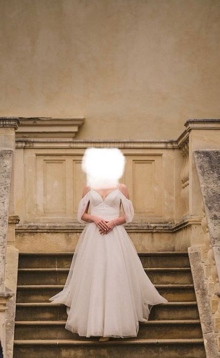 Brokatowa suknia ślubna IDA