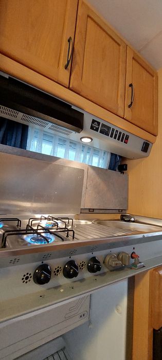 Караван кемпінги будинок на колесах кемпінг автодом причіп дача