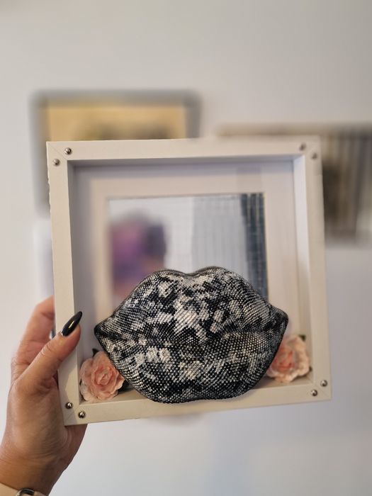 Moldura branca 3D