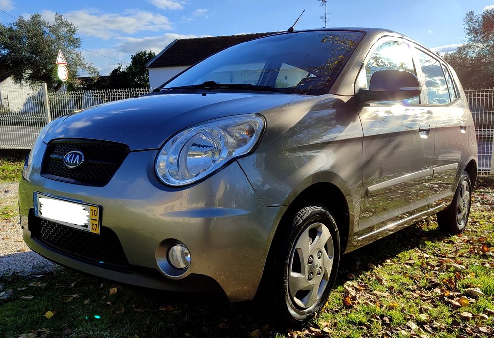 Kia Picanto 1.0 gasolina com 92 mil km