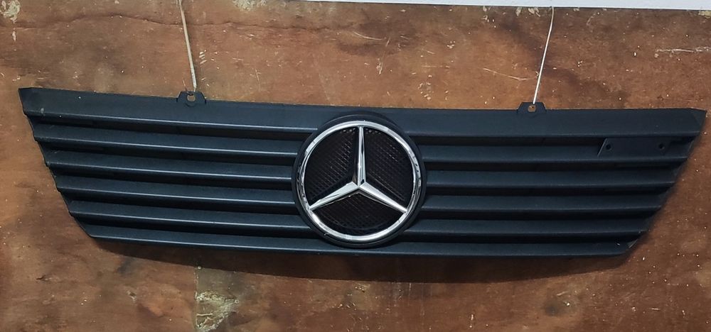 Grelha Mercedes (nova).